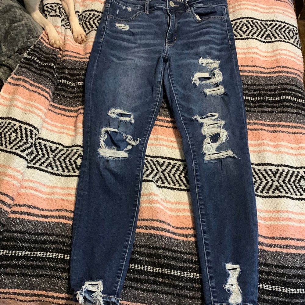 american eagle patched ripped skinny jeans!